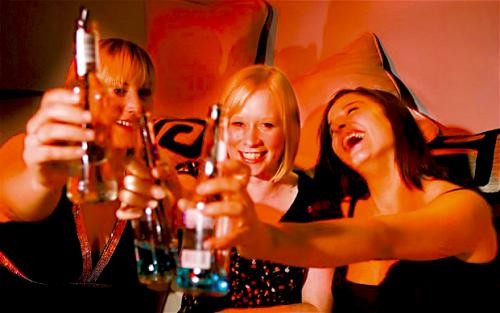 生理期来临时 10件错误行为让你更痛