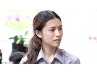 【警界】「父子任容萱」救照片跳楼获奖|娱乐打肚子视频美女男人图片