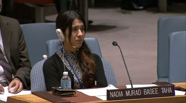 雅茲迪少女泰哈出席聯合國安理會，訴說遭IS強暴的悲慘遭遇。（圖／翻攝自Youtube）