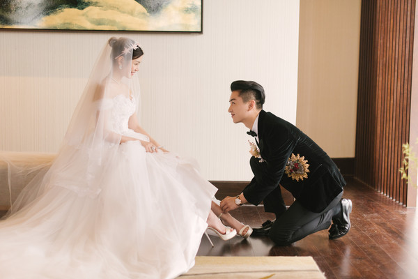 陳曉、陳妍希結婚照。（圖／柴視覺提供）