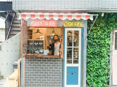 東京咖啡選：值得發呆一整天的咖啡廳　盯著古著店員就夠了