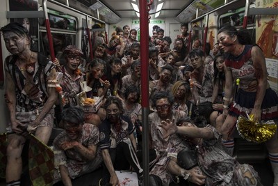 香港真實版《屍速列車》嚇壞萬人　喪屍占據地鐵有亮點
