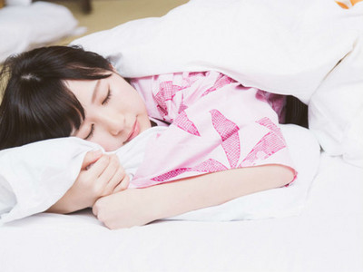 冬天早晨「被棉被含得不要不要」？17個技巧讓你好睡又好醒