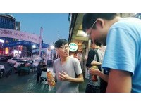 前半年都待在上海打爐石戰記， 報名參賽的人很多，中國喜歡用快攻，到了8強後，狀態不佳沒有打出自己理想的成績。