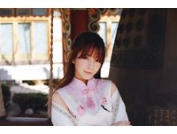 外表擁有空靈氣質的Yurisa，她被封為「南韓第一美少女」。（圖／翻攝自臉書）