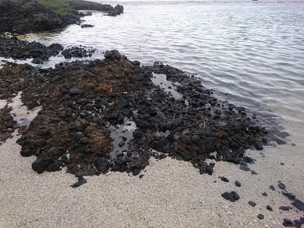 「環保署說明綠島油污事件」的圖片搜尋結果