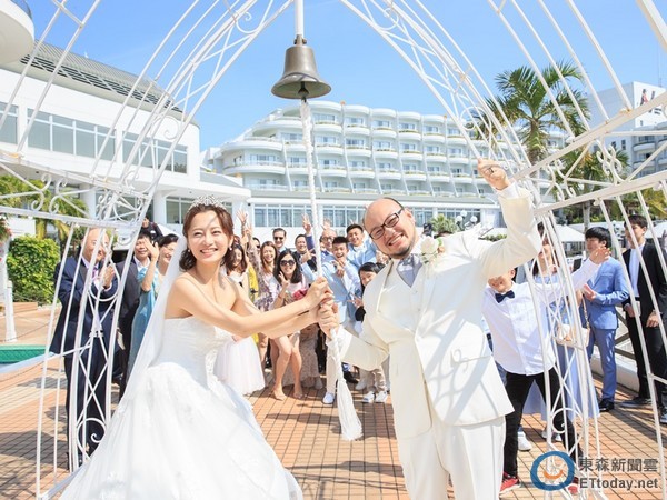 趙小僑表示，還有另一個原因是想帶兩家人一起出國旅行，透過這次的婚禮終於可以完成這個夢想。