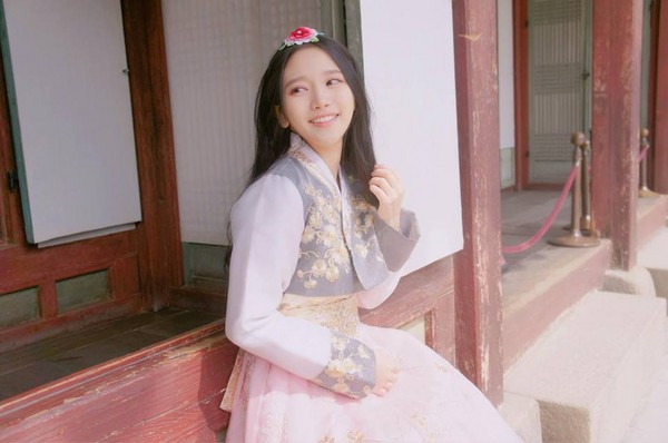 4月2日她上傳赴韓旅遊的vlog，用影像方式跟網友分享旅行點滴。