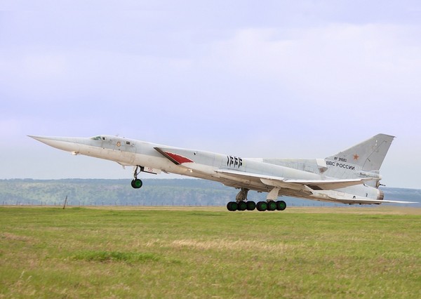 ▲▼俄羅斯Tu-22M3戰略轟炸機。（圖／翻攝自聯合航空製造公司（OAK）官方網站）