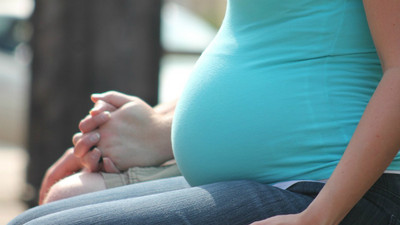 懷胎7月遊沖繩卻早產，孕婦出國多做這件事更安心