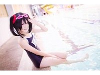 kaka從國二時開始接觸cosplay，主持人楊子儀看完她的裝扮照片後也直呼「本身就是從動漫裡面跑出來的」。