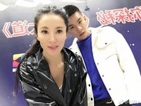 葉問還有個22歲的兒子，兩人經常在外面被誤認為「情侶」，令葉問的兒子相當困擾。