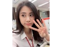 這名氣質正妹Vicky曾多次登上批踢踢表特版，她不止外表亮眼、身材姣好，更是名有腦袋的女生。