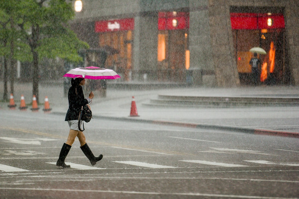 ▲北市暴雨,下雨天（圖／張一中記者攝）