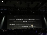 Apple 公司在今年 WWDC 2017 期間，發表的內容可說歷年來最豐富，同時顛覆行動運算、計算機運算，同時進軍 AR/VR 跟智慧家庭，發表了iOS 11、Watch OS 4、macOS High Sierra 與戲份超少的 tvOS。