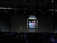 watchOS 4 多了 Siri 桌面。