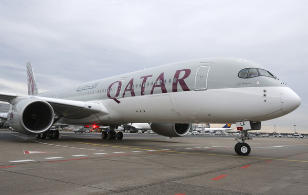 卡達航空的空中巴士A350客機。7國宣布跟卡達斷交，勢必嚴重衝擊卡達航空的樞紐地位。(圖／達志影像／美聯社)