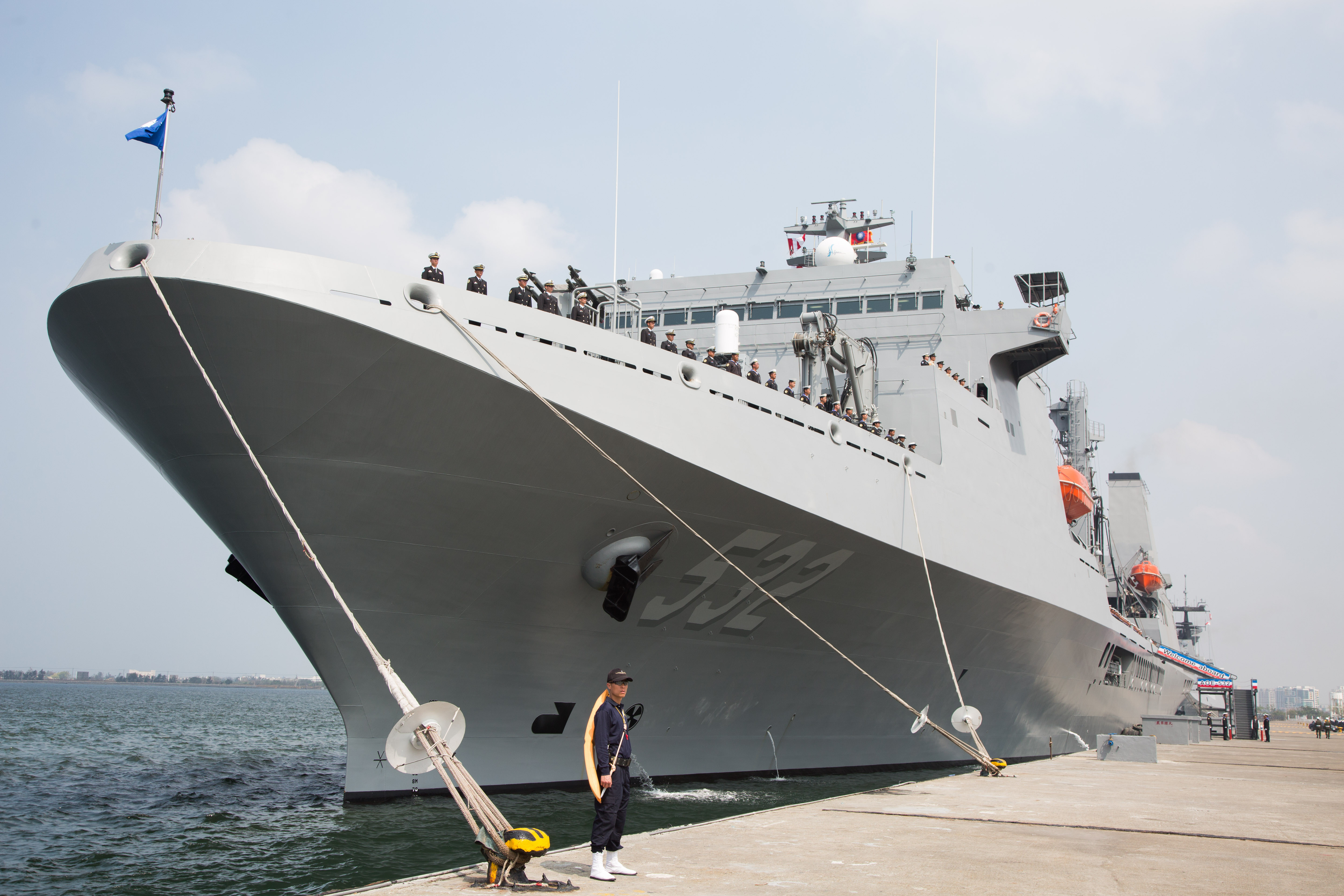 ▲▼ 磐石號油彈補給艦,磐石艦,磐石軍艦,AOE-532,中華民國海軍,後勤艦艇,國艦國造（圖／季相儒記者攝）