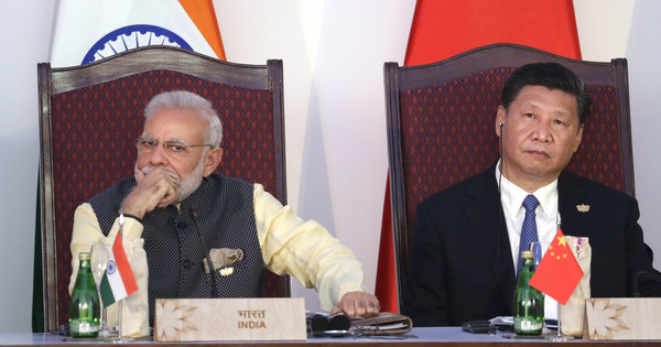 ▲▼中國國家主席習近平（右）和印度總理莫迪（左）。（圖／達志影像／美聯社）