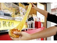 芝心餡狂拉50cm　「黃金起司瀑布」讓小店爆紅