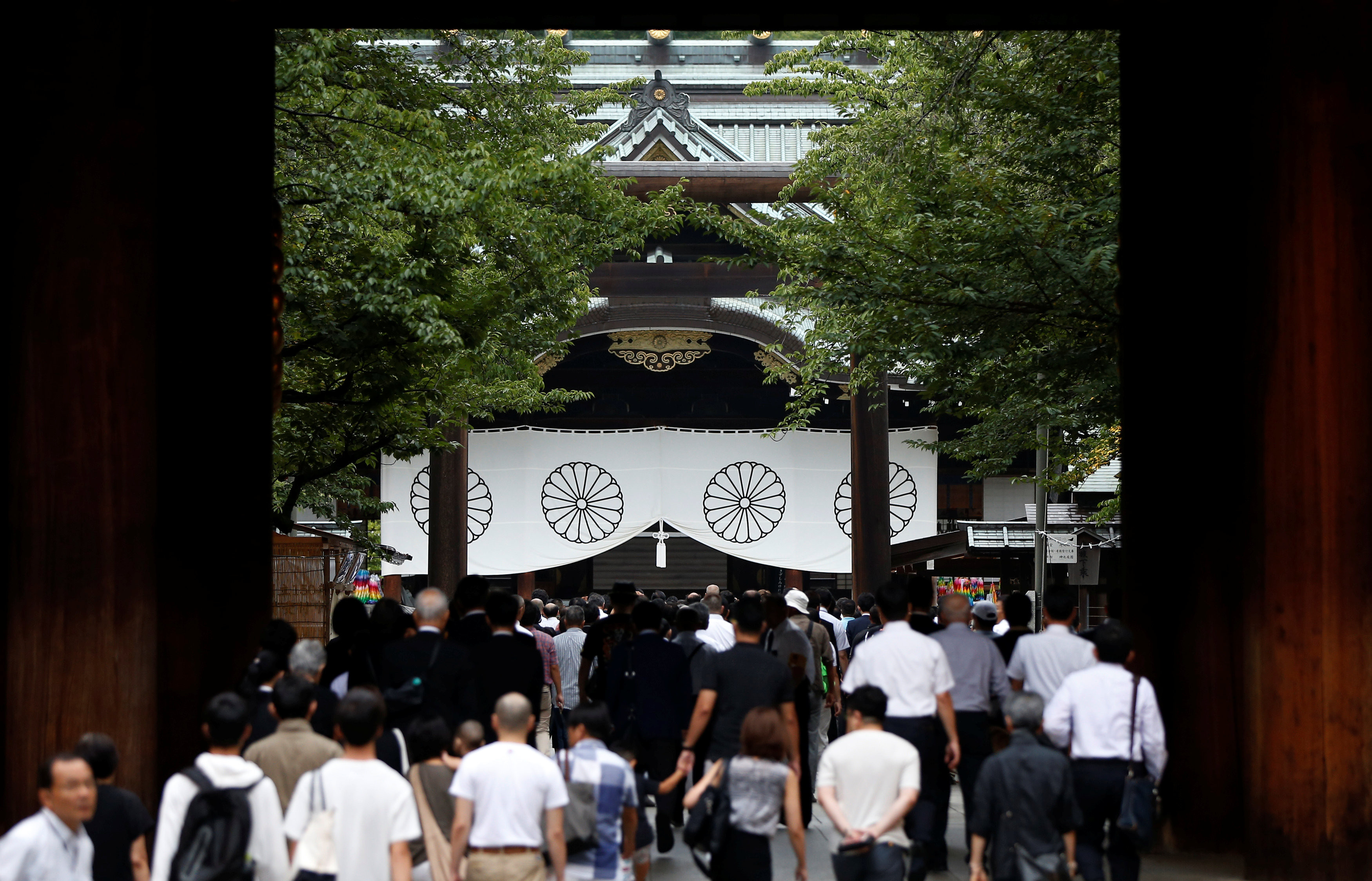 ▲▼日本戰敗投降72周年,靖國神社。（圖／路透社）