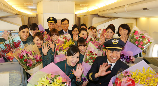 ▲長榮航空747-400客機21日完成香港-台北BR892航班飛航任務後，正式退役。（圖／長榮航空提供）