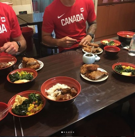加拿大國手「外出吃滷肉飯」（圖／翻攝Jason Reindl IG）