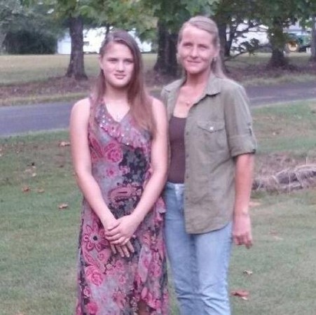 美16歲少女Savannah Leckie失蹤1月，證實已經死亡，生母魯德（Rebecca Ruud）涉重嫌。（圖/翻攝自臉書）