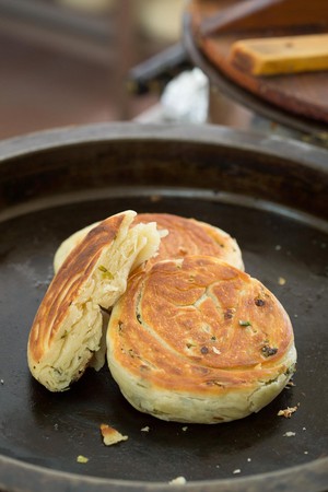 只賣厚薄兩味　理化老師的山東蔥油餅