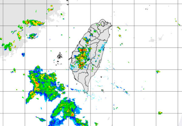 ▲氣象局發布15縣市大雨特報。（圖／中央氣象局）