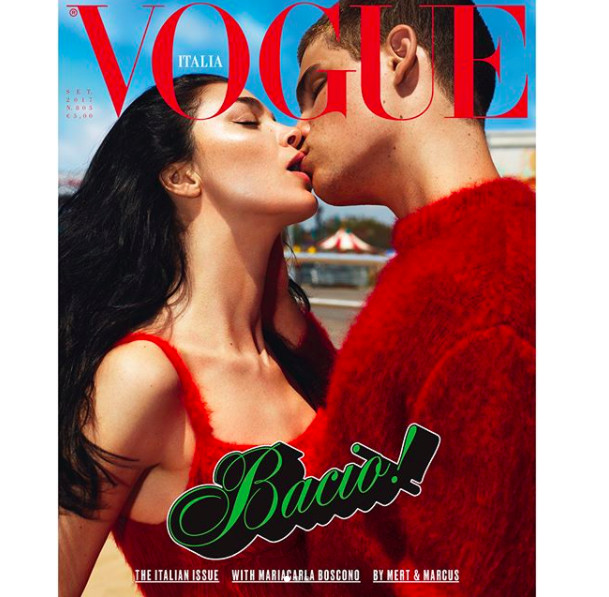 ▲義大利VOGUE刊同志熱吻（圖／翻攝自vogueitalia IG）