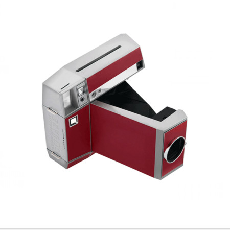 Lomography推出方形拍立得。(圖/翻攝自官網)