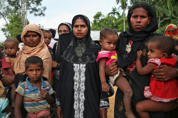 ▲▼緬甸西南部若開邦（Rakhine）25日發生武裝衝突事件，數千名羅興亞人（Rohingya）逃往孟加拉尋求庇護。（圖／達志影像／美聯社）