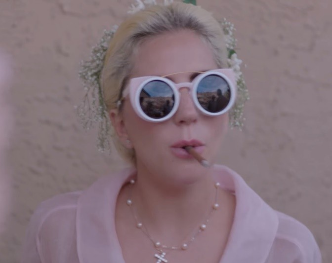 ▲▼《女神卡卡:五呎二吋》。(圖/Netflix提供)