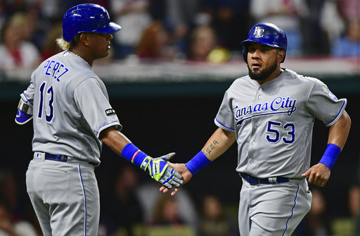 ▲印地安人挑戰22連勝，卡布雷拉（melky cabrera）6局跑回皇家超前分。（圖／達志影像／美聯社）