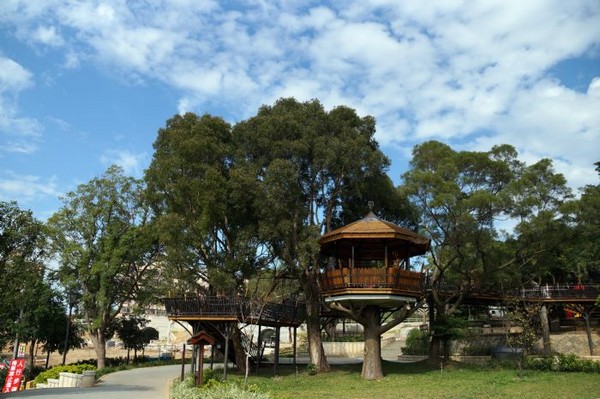 ▲虎頭山公園8條綠色步道　桃園人的後花園假日湧萬人踏青。（圖／桃園市政府提供）