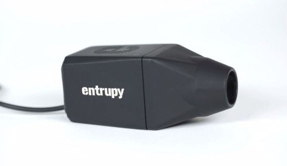 ▲▼新創公司Entrupy用手機就能一分鐘鑑定精品。（圖／翻攝自外網，Entrupy）