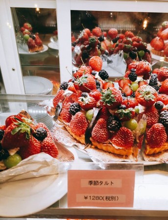 ▲▼水果蛋糕。（圖／翻攝自Twitter／@Kajitsuen）