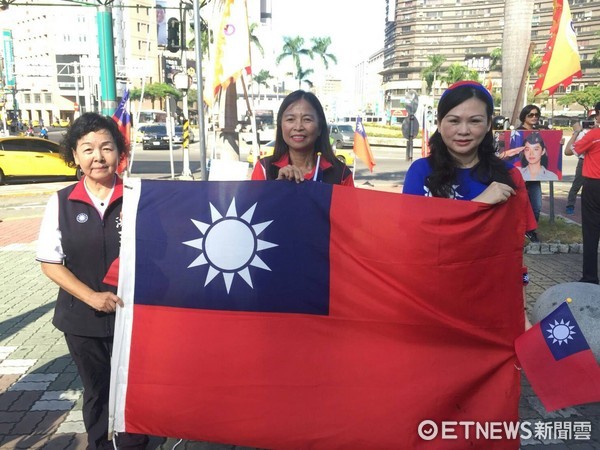 ▲國民黨台南市議員林燕祝、洪玉鳳、王家貞都親自到場參加，表達支持。（圖／王家貞提供）