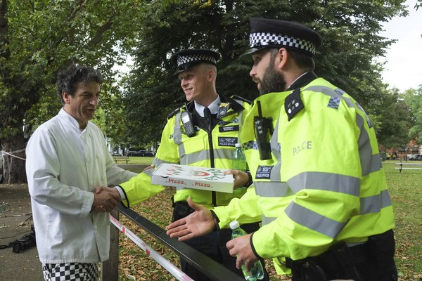 ▲▼ 警察不管偷竊和搶劫了!節省預算讓英國人民氣炸。(圖/達志影像/美聯社)