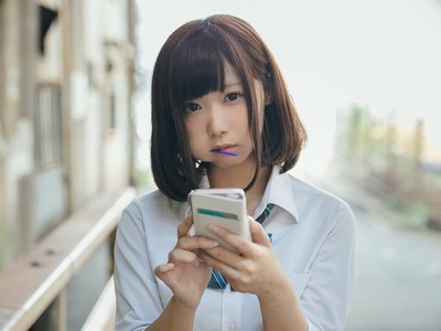 純情男慘被騙　問「女校都在做什麼」？答：做刺繡、聽古典樂..