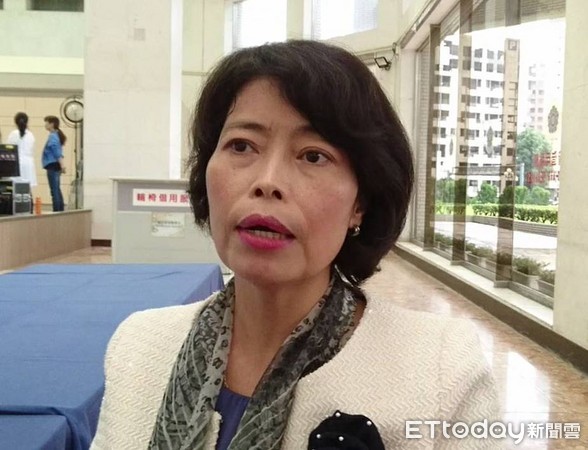 ▲紅斑性狼瘡媽洗腎5年終換腎 移植前簽器捐:把愛傳下去。北榮永生樹。(圖/記者嚴云岑攝)