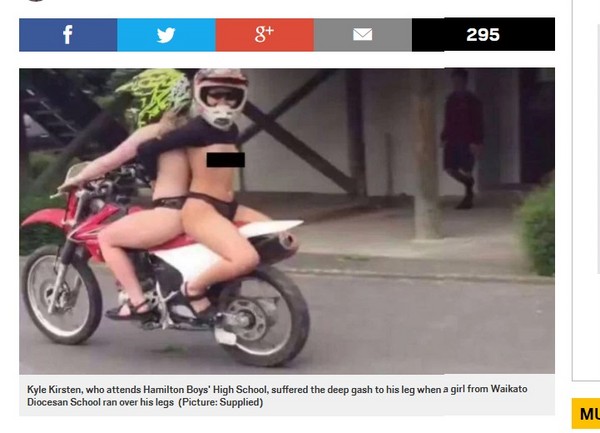 ▲紐西蘭少女高速騎車進男校衝撞。（圖／翻攝自都市報）