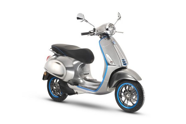 ▲直衝Gogoro來？偉士牌端出電動車應戰　續航100公里！（圖／Vespa）