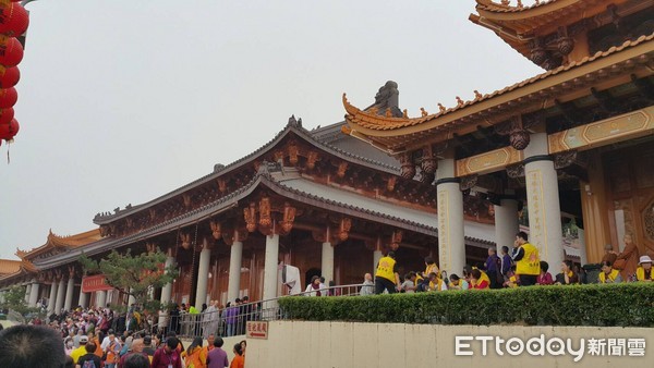 ▲台南白河大仙寺是市定古蹟，與關子嶺風景區內另一佛寺碧雲寺，合稱「關嶺雲巖」列南瀛八景之一，是每位到關嶺的遊客必朝聖的景點。（圖／陳亭妃提供）