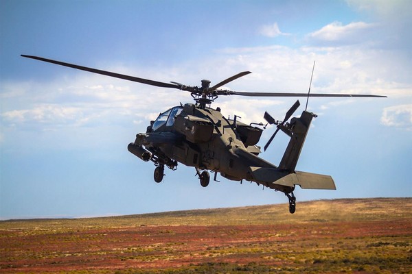 ▲▼阿帕契AH-64E             。（圖／翻攝自美國國防部官網）