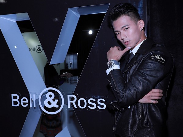 ▲李李仁、吳念軒秀Bell & Ross腕錶（圖／品牌提供）