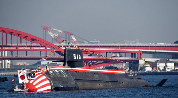 ▲▼日本海上自衛隊「昇龍號」（SS-510）在2017年11月於川崎重工的神戶工廠下水，該艦為蒼龍級潛艦的10號艦。（圖／翻攝自日本海上自衛隊臉書）