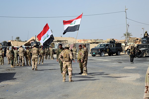 ▲▼伊拉克部隊於11月17日收復「伊斯蘭國」（IS）的主要據點拉瓦。（圖／達志影像／美聯社）