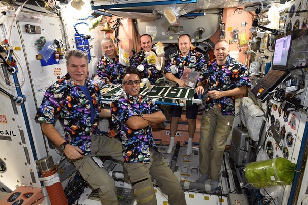▲國際太空站的太空人們過感恩節。（圖／翻攝自推特@Space_Station）